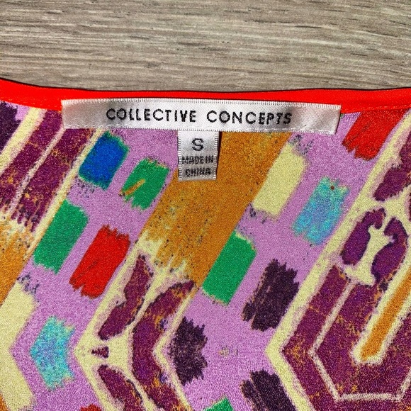 Collective Concepts Sleeveless Blouse Abstract Print Small - Picture 4 of 9